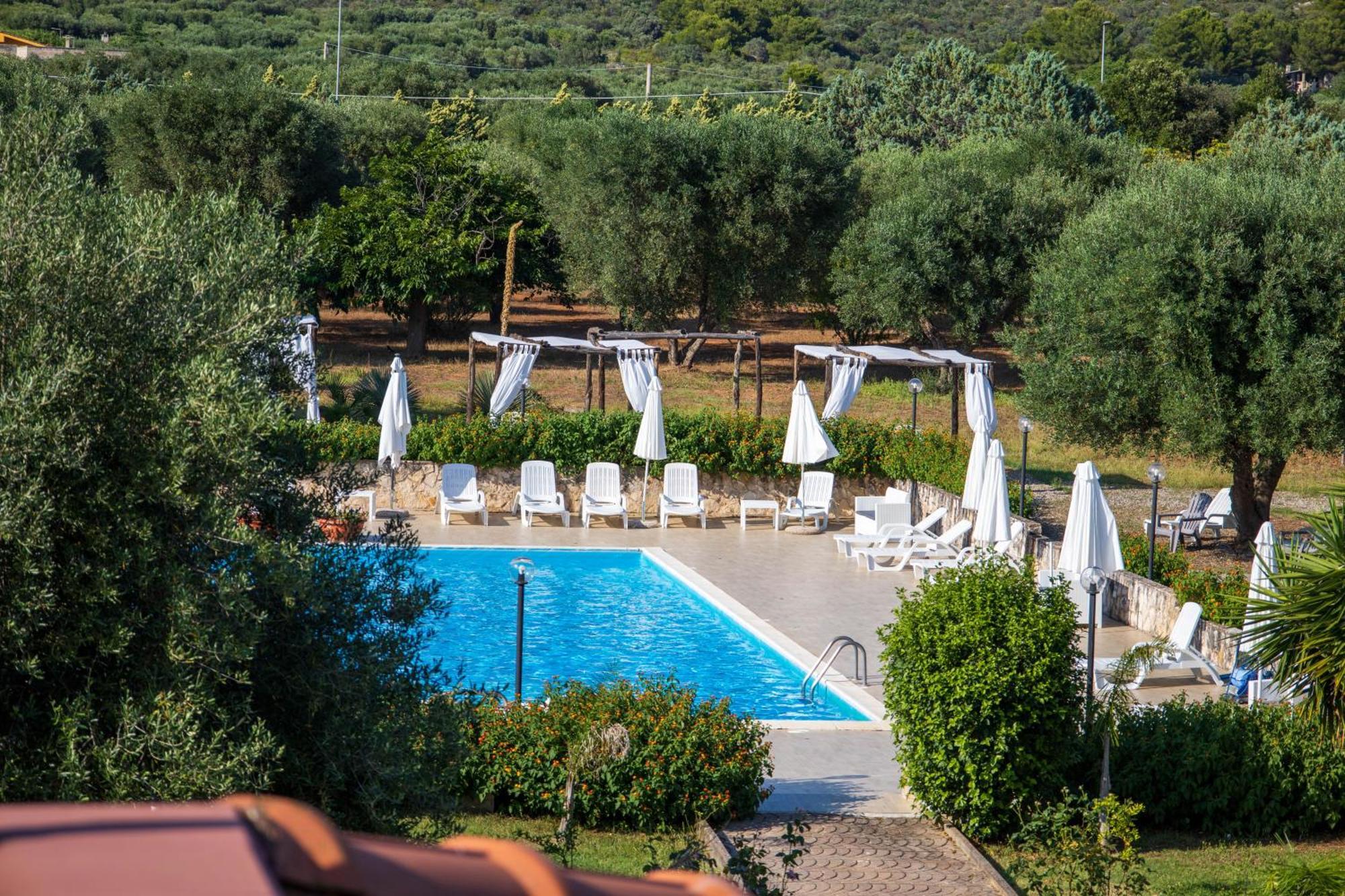 Relais d 'Itria Bed & Breakfast Grottaglie Bagian luar foto