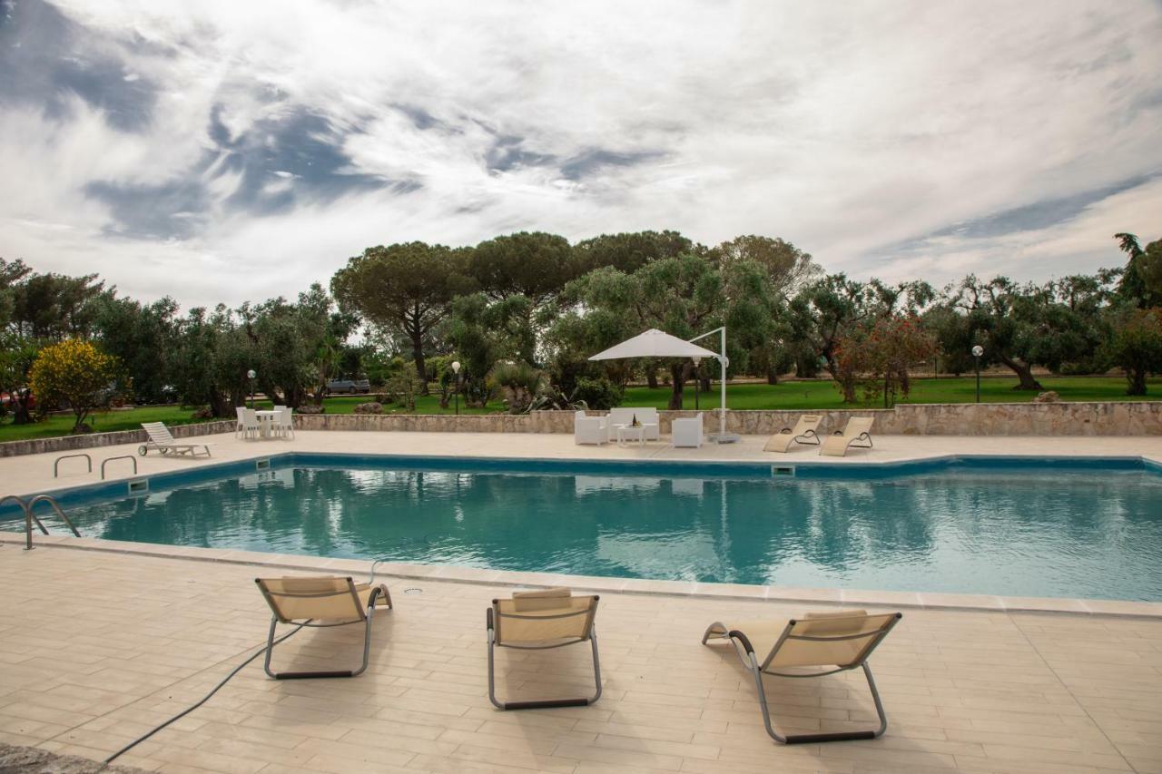 Relais d 'Itria Bed & Breakfast Grottaglie Bagian luar foto