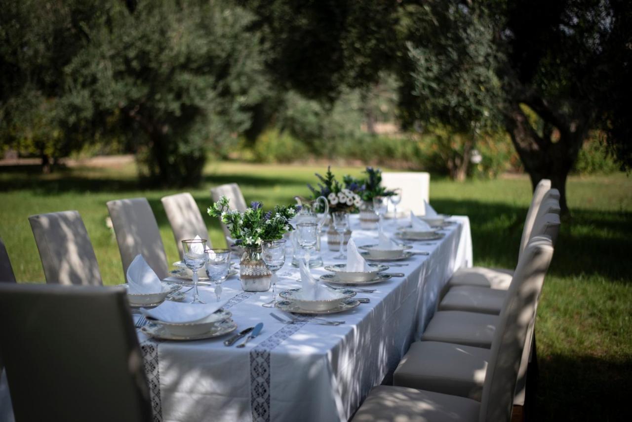 Relais d 'Itria Bed & Breakfast Grottaglie Bagian luar foto