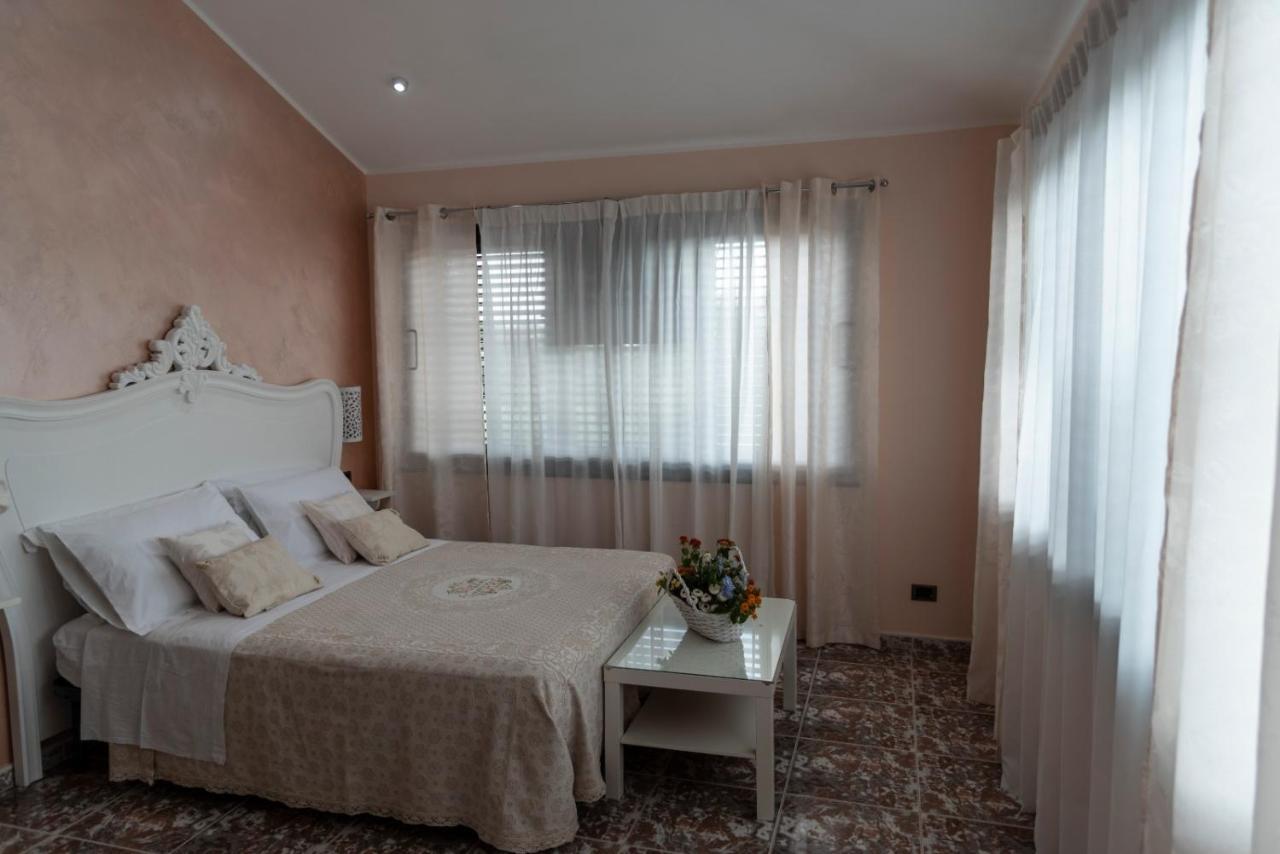 Relais d 'Itria Bed & Breakfast Grottaglie Bagian luar foto