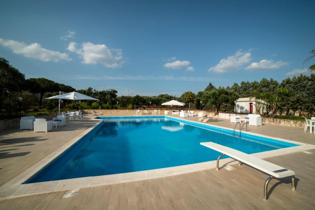 Relais d 'Itria Bed & Breakfast Grottaglie Bagian luar foto